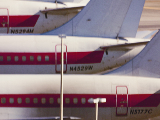 Tail Numbers/Gold Coast Terminal, Las Vegas, NV/Distance ~1 mile/5:27 pm